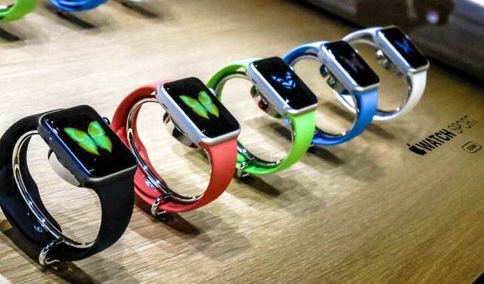 الساعة الذكية Apple Watch تعاني قلة المبيعات